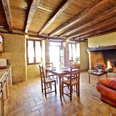 Combas Village De Saint-Crépin-et-Carlucet