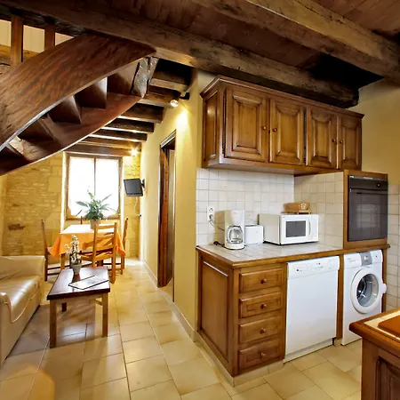 Combas Village De Saint-Crépin-et-Carlucet