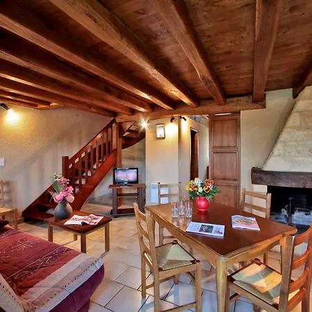Casa vacanze Combas Village De Saint-Crépin-et-Carlucet