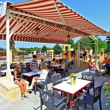 Combas Village De Casa vacanze