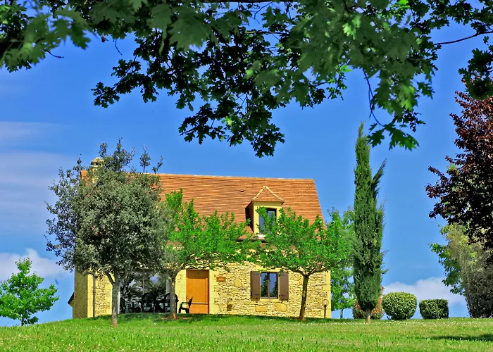 Combas Village De 別荘 *