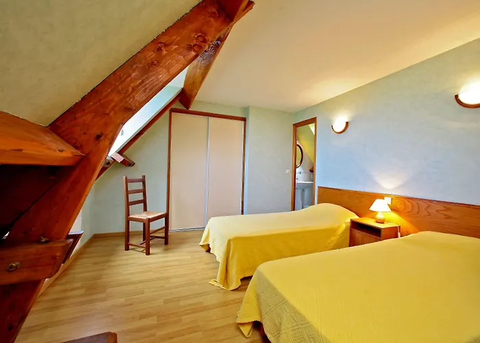 Combas Village De Saint-Crépin-et-Carlucet