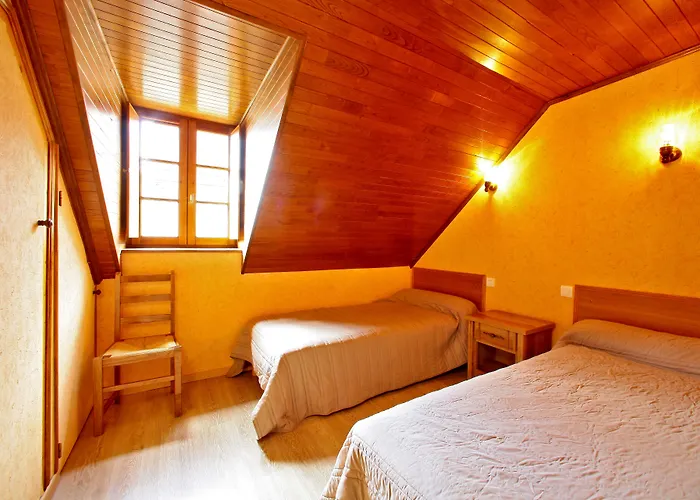 Combas Village De 別荘 *