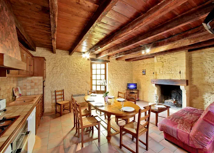 別荘 Combas Village De Saint-Crépin-et-Carlucet