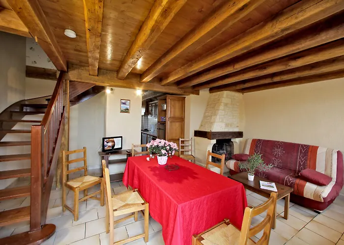 別荘 Combas Village De *