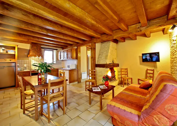 Combas Village De 別荘 Saint-Crépin-et-Carlucet