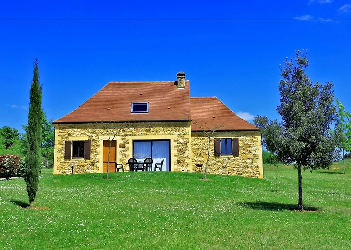 別荘 Combas Village De *