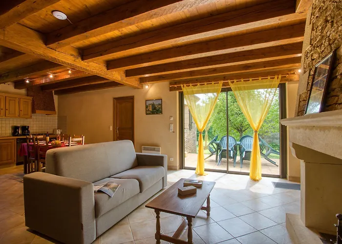 Combas Village De Holiday home